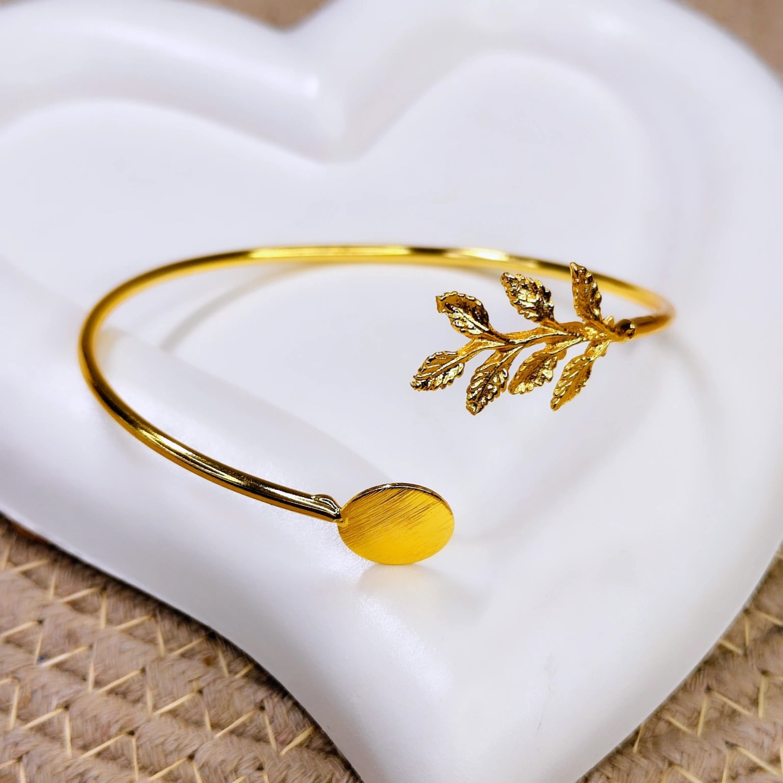 Golden Leafy Bangle