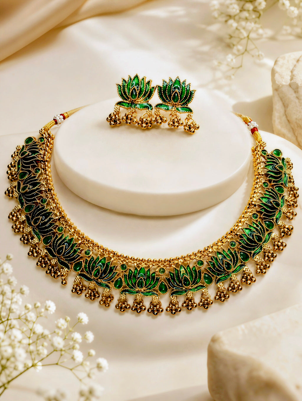 Premium Lotus Necklace